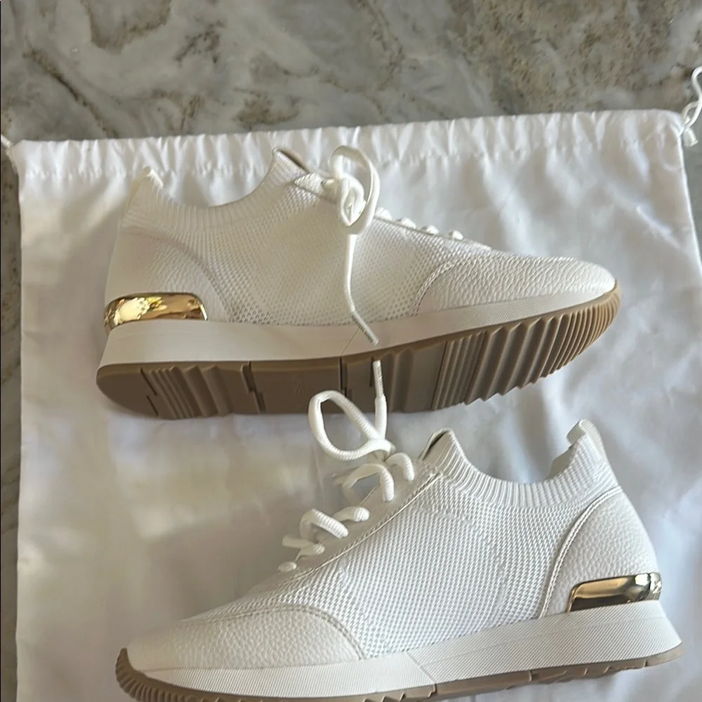 Michael Kors White Sneakers with Gold Accent - Picture 3 of 7